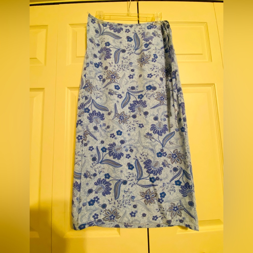 Wrap skirt